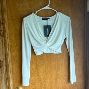 Pretty Little Thing long sleeve twist front top Size 6
